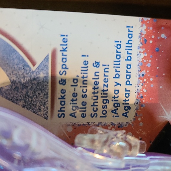 DISNEY Princess Tiana, Magic Glitter Wand & 2 Outfits NWT NIB - Picture 5 of 7